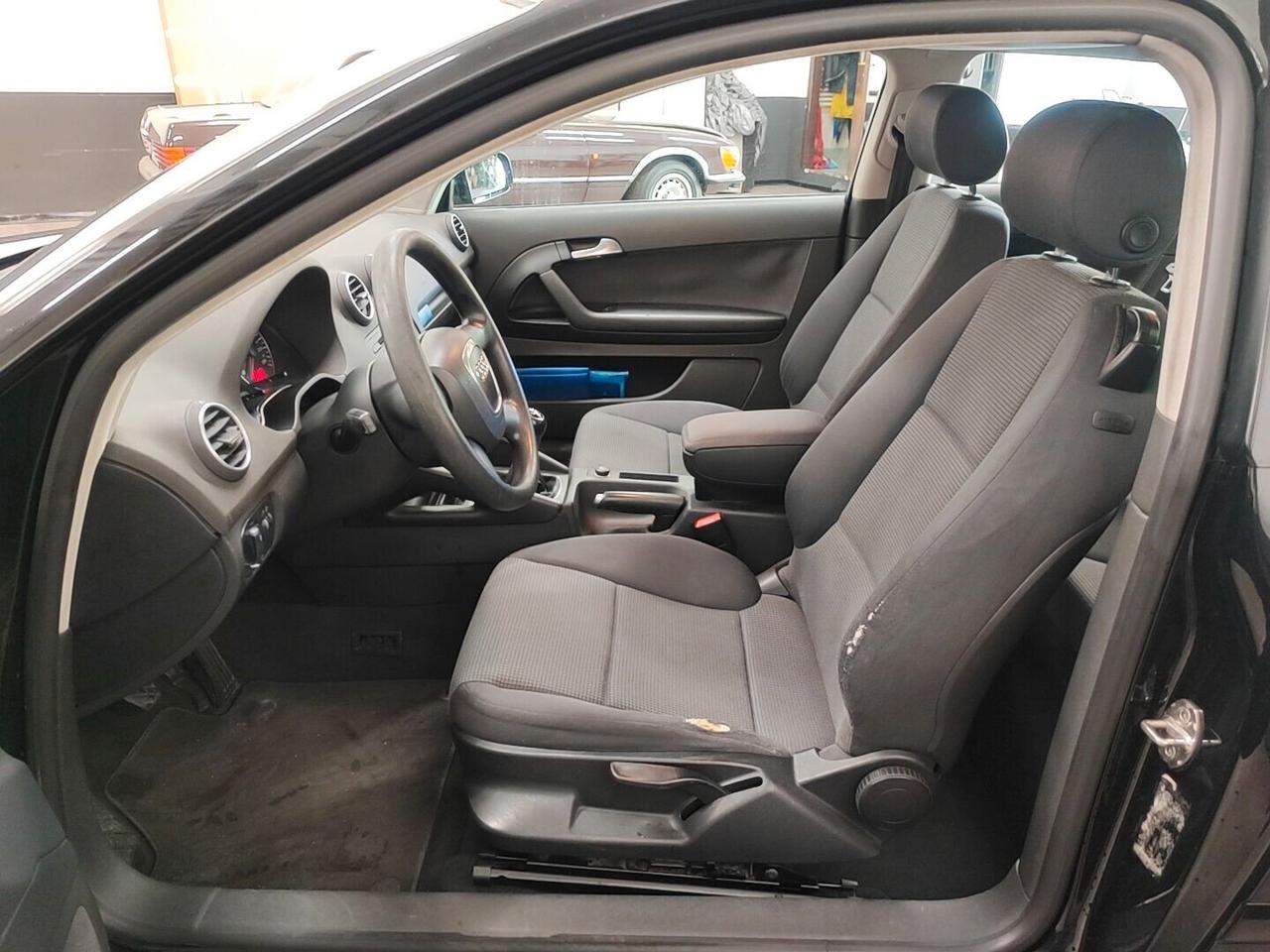 Audi A3 1.6 16V FSI Ambition