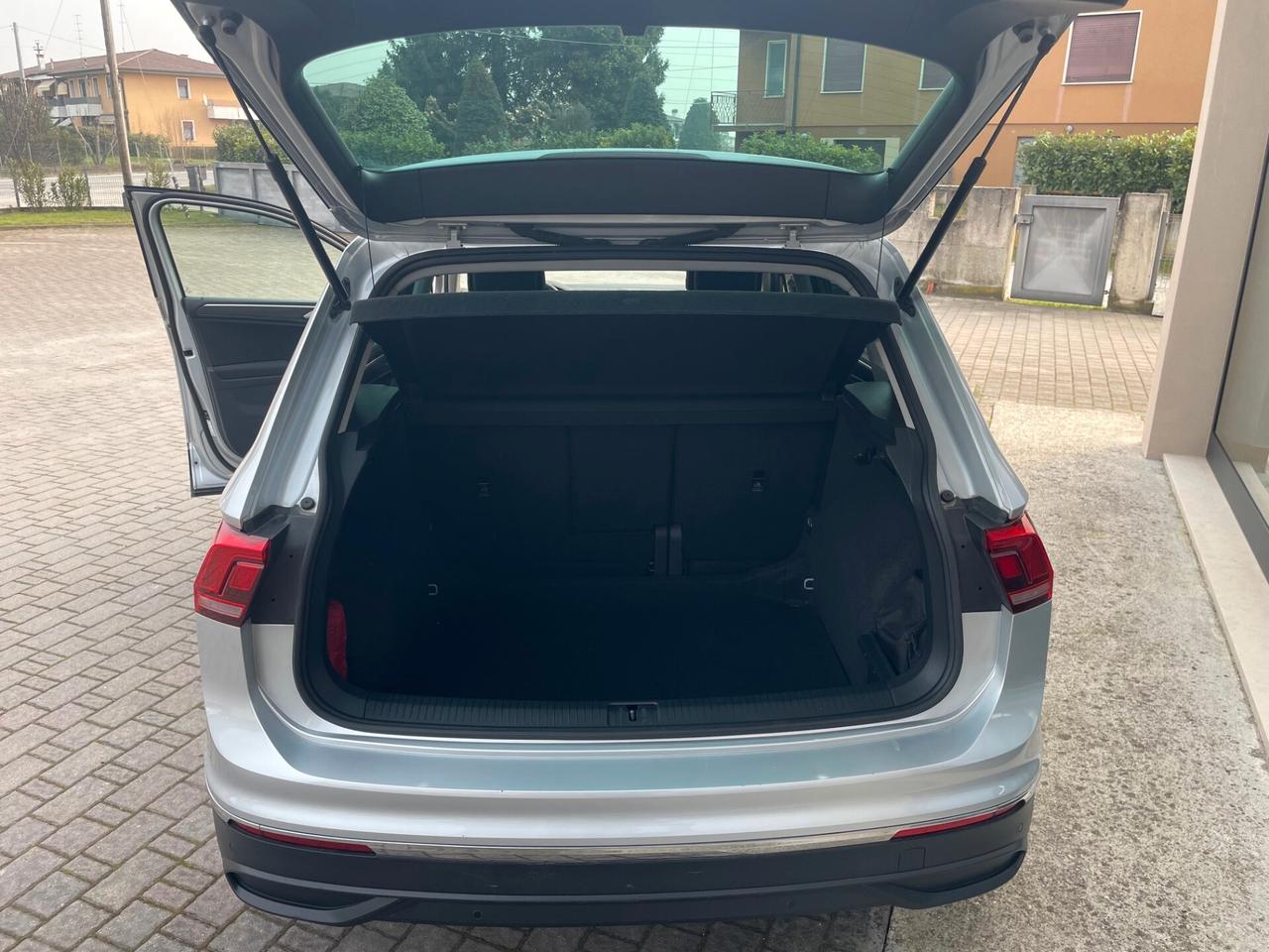 Volkswagen Tiguan 2.0 TDI SCR Life