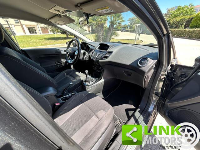 FORD Fiesta Titanium