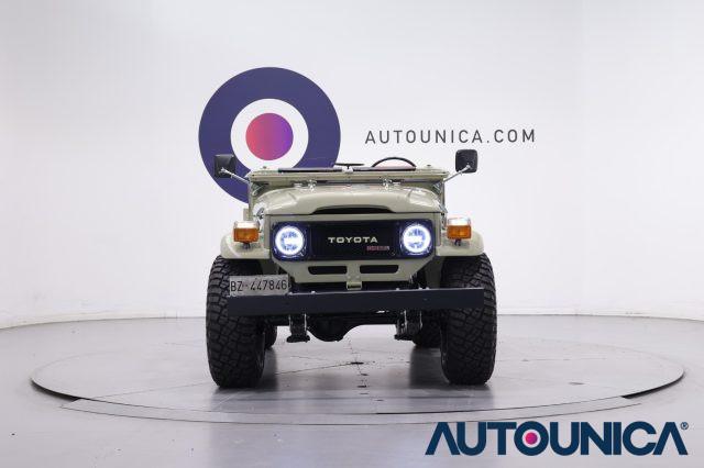 TOYOTA Land Cruiser BJ 42 RESTAURATA