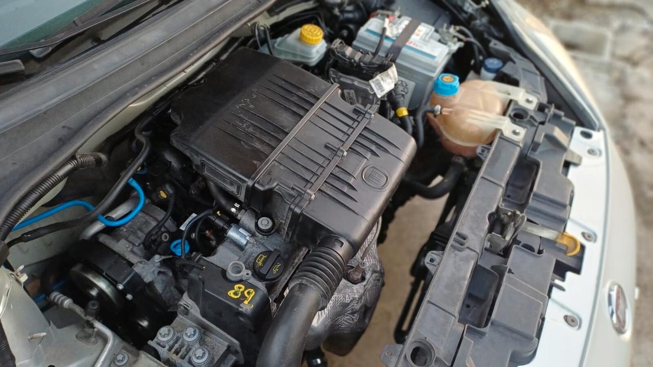 Fiat Punto 1.2 8V 5 porte Street 2015