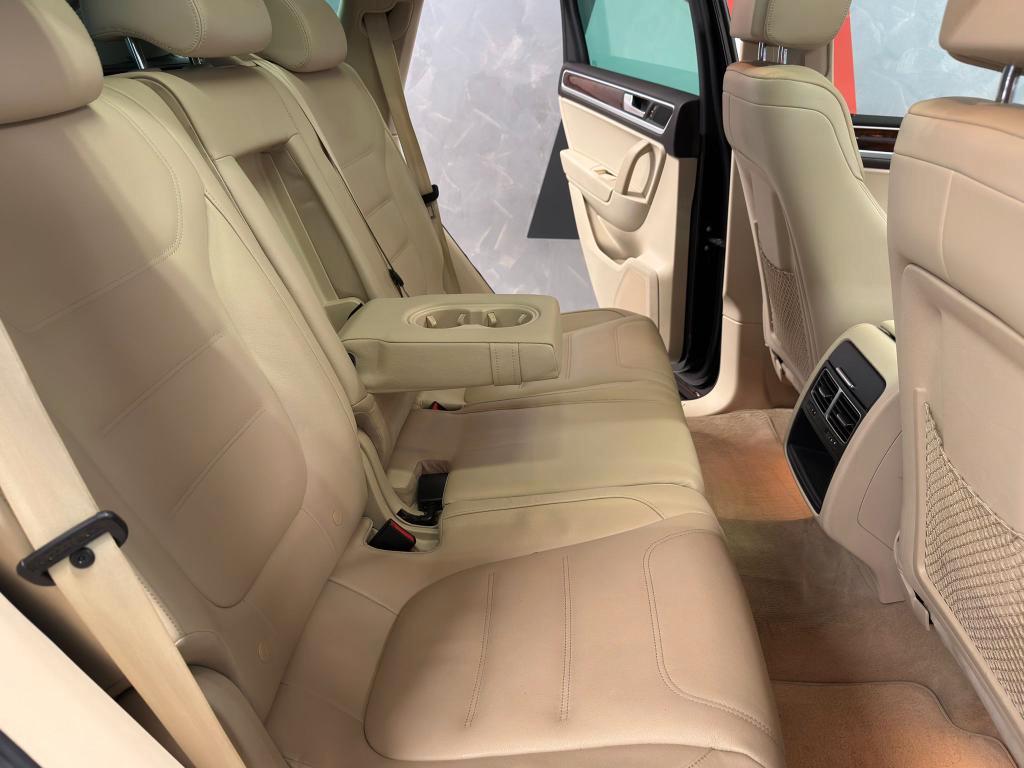 Volkswagen Touareg 3.0 V6 tdi Executive 245cv tiptronic