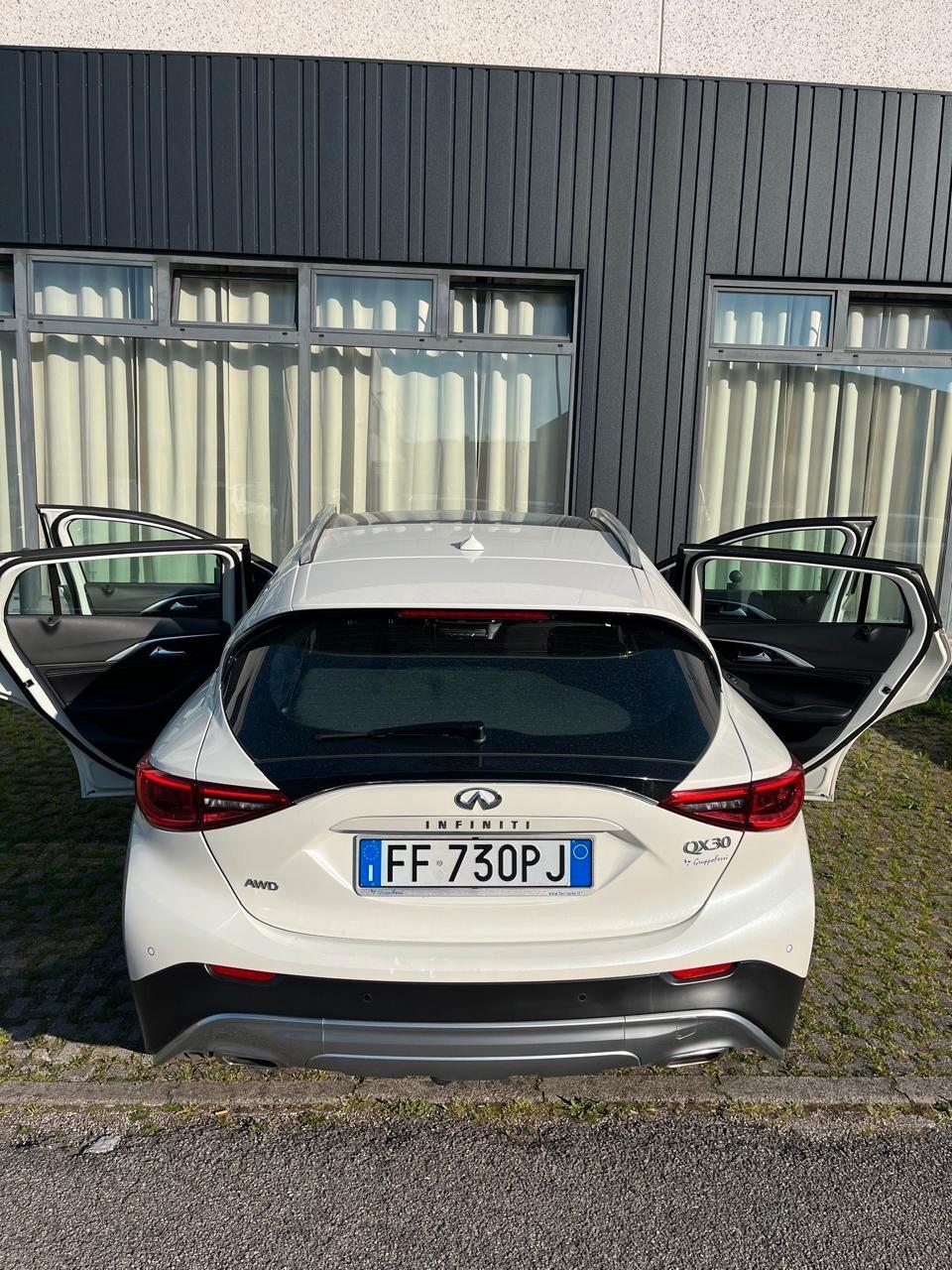Infiniti QX30 2.2 diesel DCT AWD Premium Tech