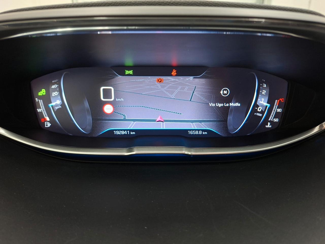 Peugeot 3008 GT Line 1.6 BlueHDi 120cv