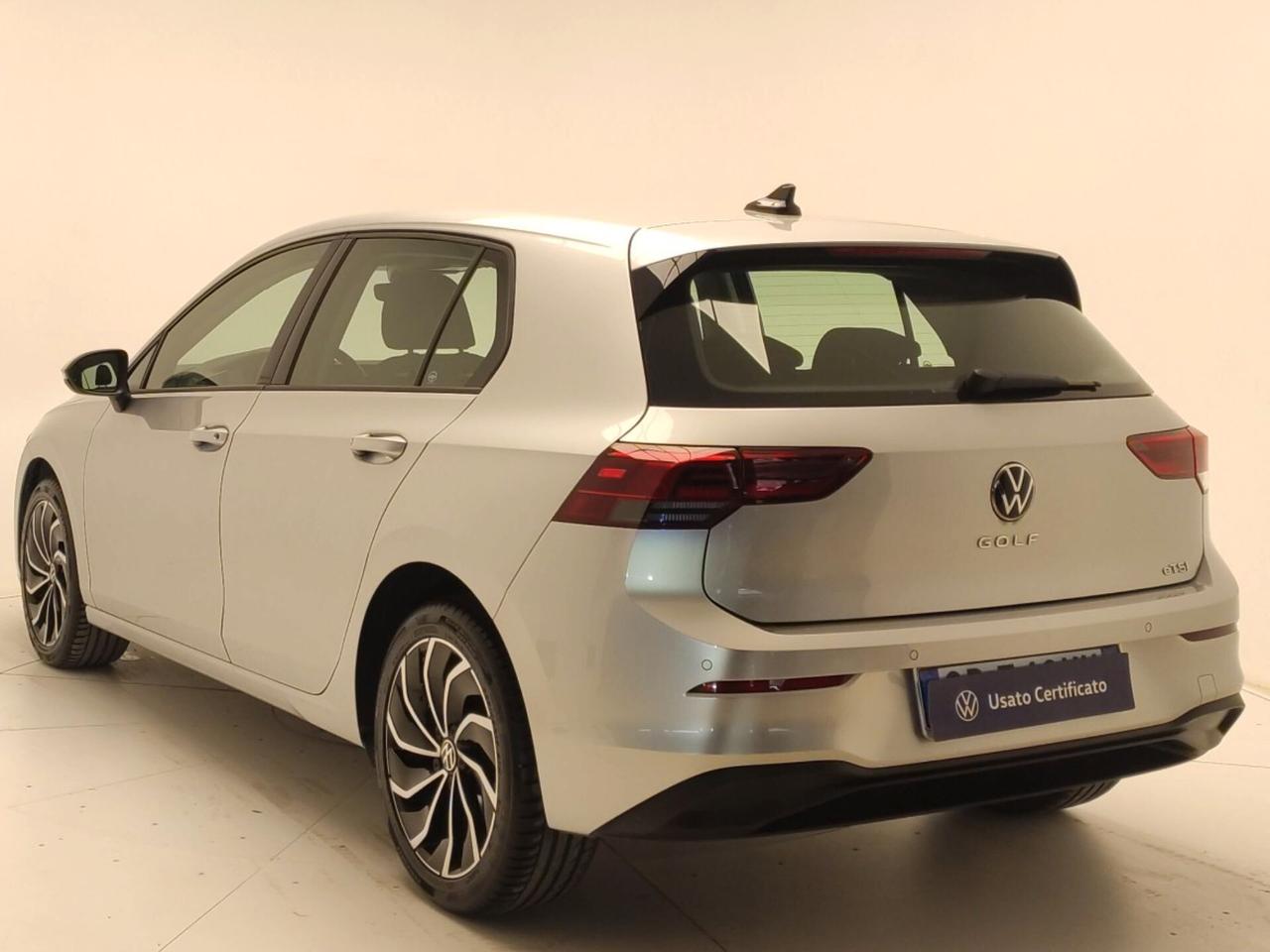 Volkswagen Golf 1.0 eTSI EVO DSG Life