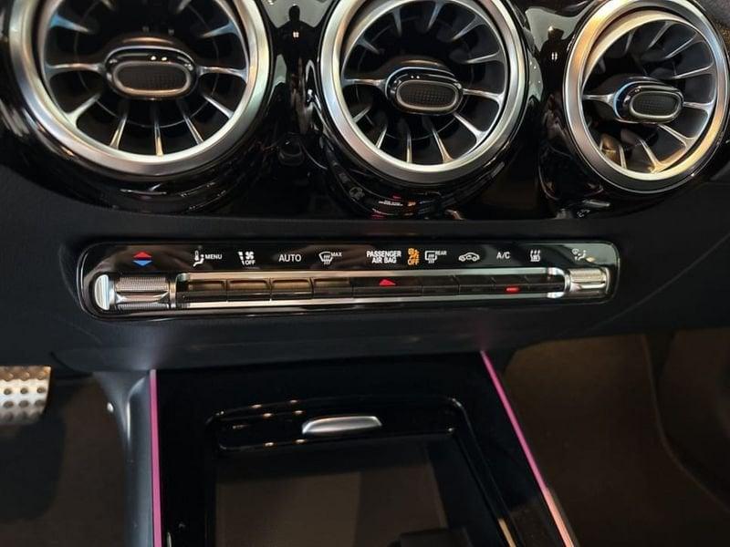 Mercedes-Benz EQA 300 4MATIC AMG Line Advanced