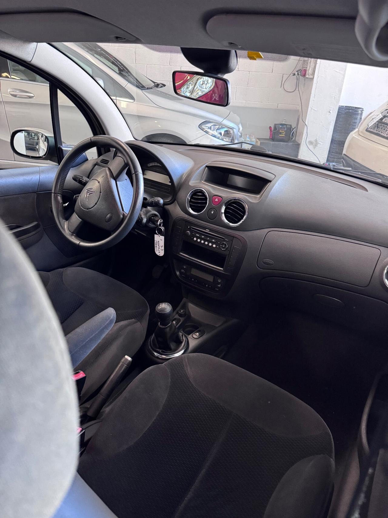 Citroen C3 1.1 airdream Gold by Pinko