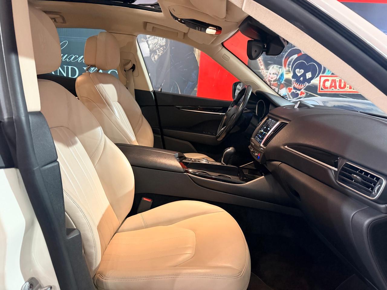Maserati Levante V6 Diesel 275 CV AWD-PANO-FULL