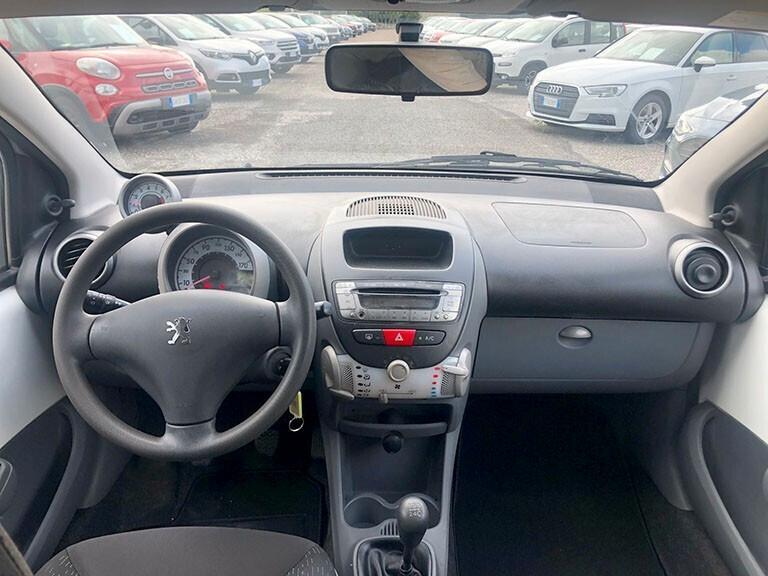 Peugeot 107 1.0 68CV 5p. Plaisir