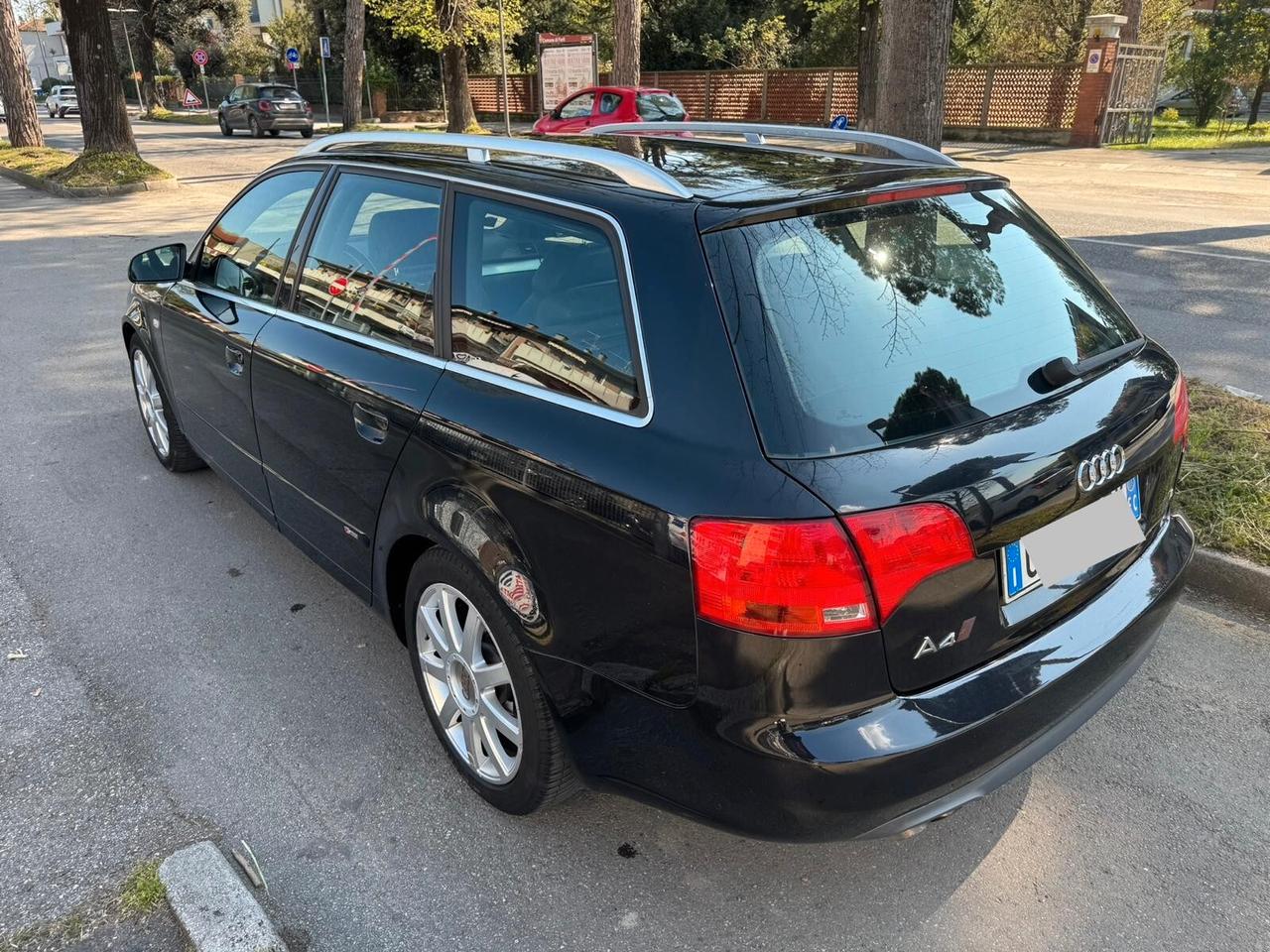 Audi A4 2.0 TDI Avant S-LINE GARANZIA 12 MESI