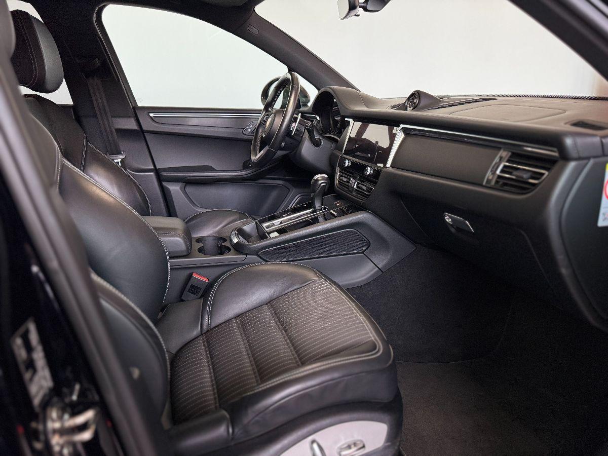 PORSCHE - Macan - 2.0 T