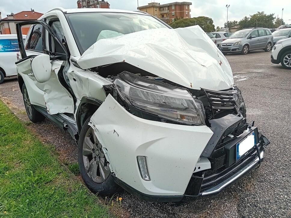 Suzuki Vitara 1.4 Hybrid Cool