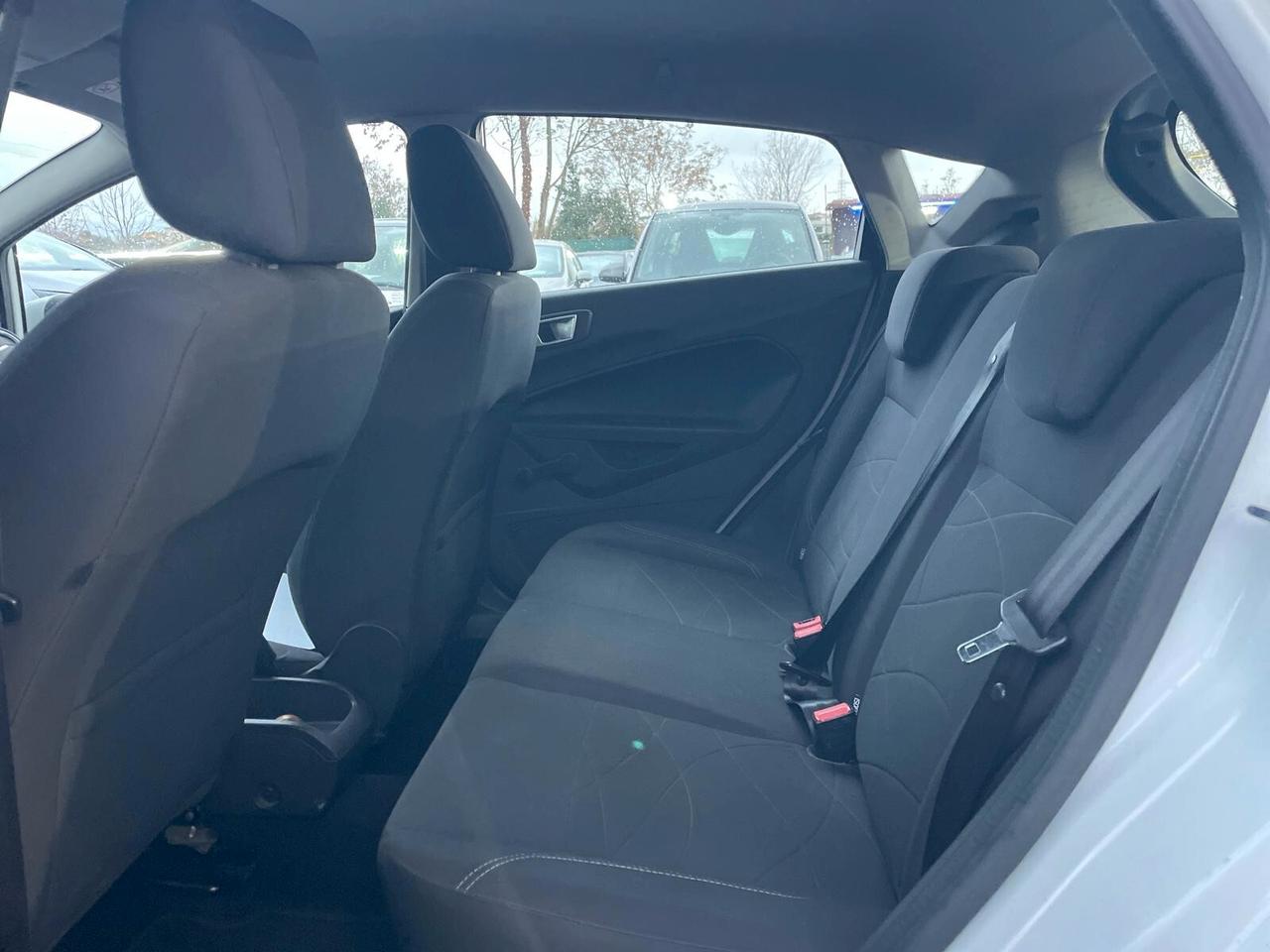 Ford Fiesta 1.4 5p. Bz.- GPL Titanium