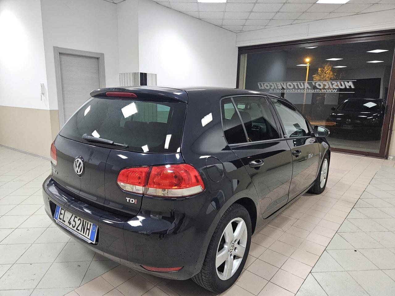 Volkswagen Golf 1.6 TDI DPF 5p. Highline