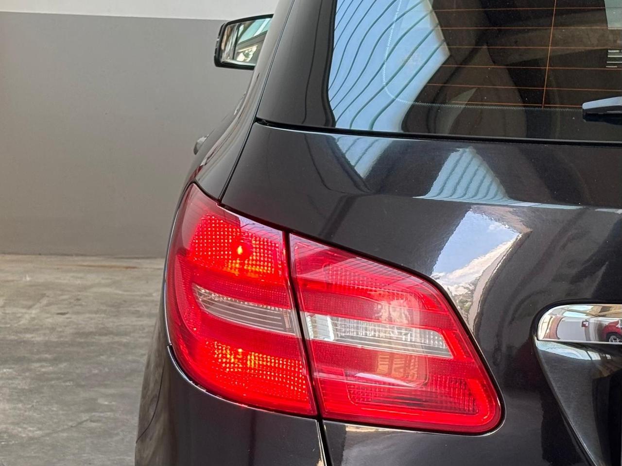 Mercedes-benz B 180 d Sport