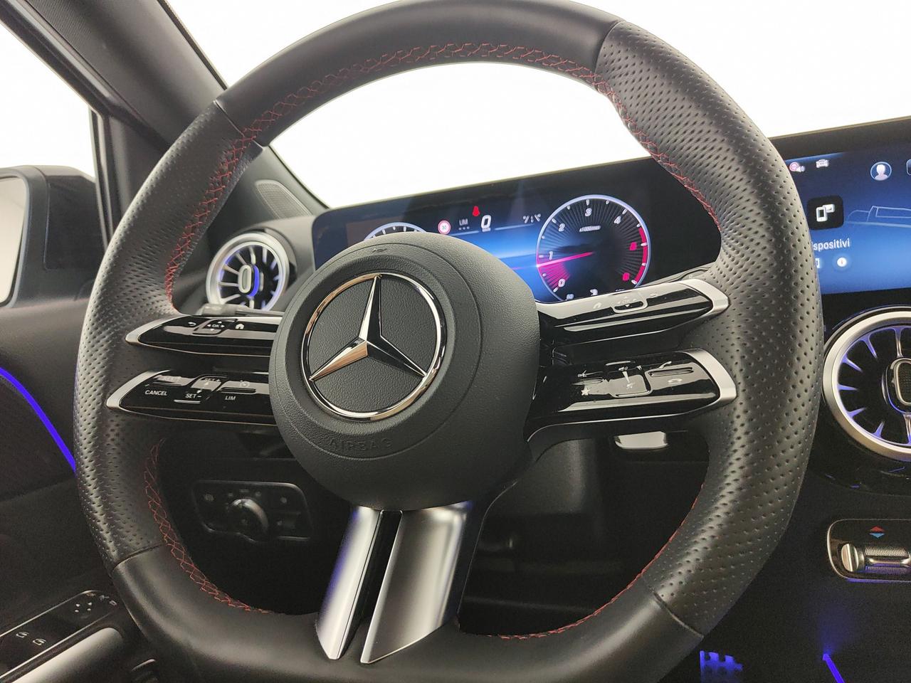 Mercedes-Benz B 180 d AMG Line Advanced Plus Digital Edition auto