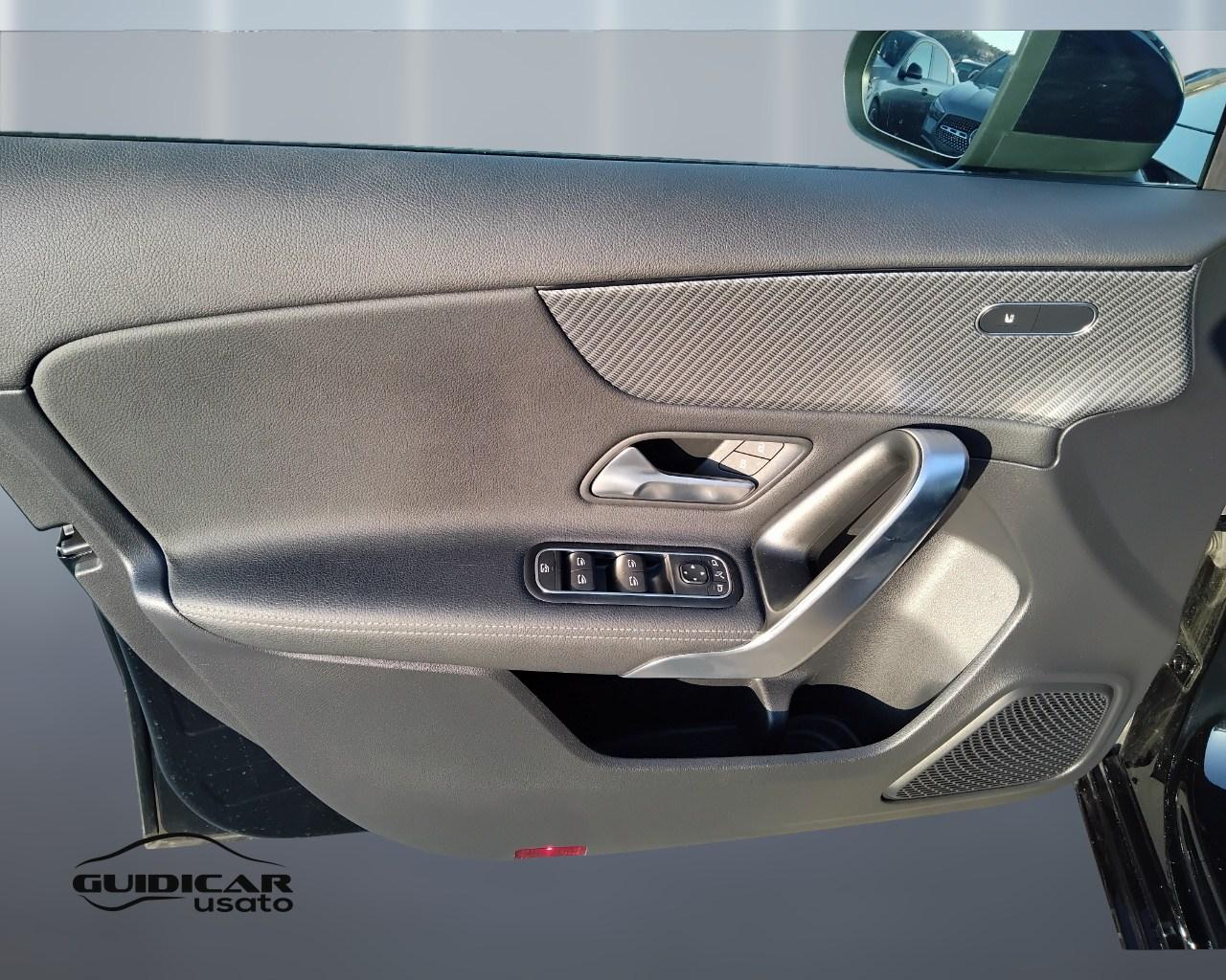 Mercedes-Benz Classe A - W177 2023 - A 180 d Progressive Advanced auto