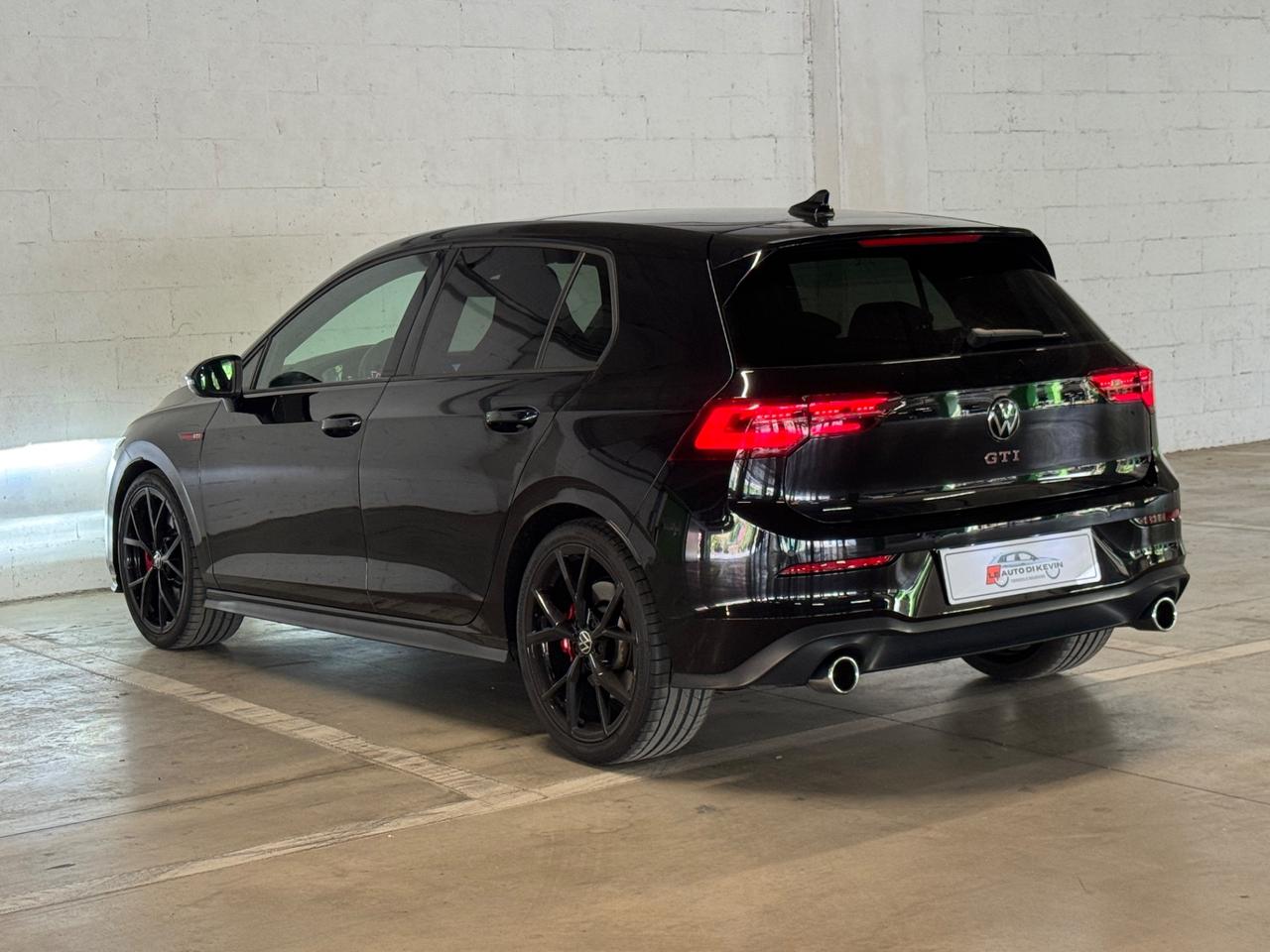 Volkswagen Golf GTI 2.0 TSI DSG PANO/DCC/MATRIX