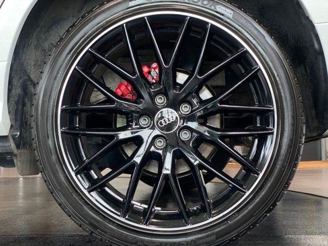 AUDI Q2 35 TFSI 3X S-LINE MATRIX PANORAMA CERCHI 19" BLACK