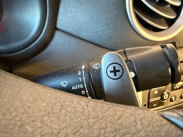 Citroen C2 1.4 HDi 70CV SensoDrive Energy VTR cambio automatico