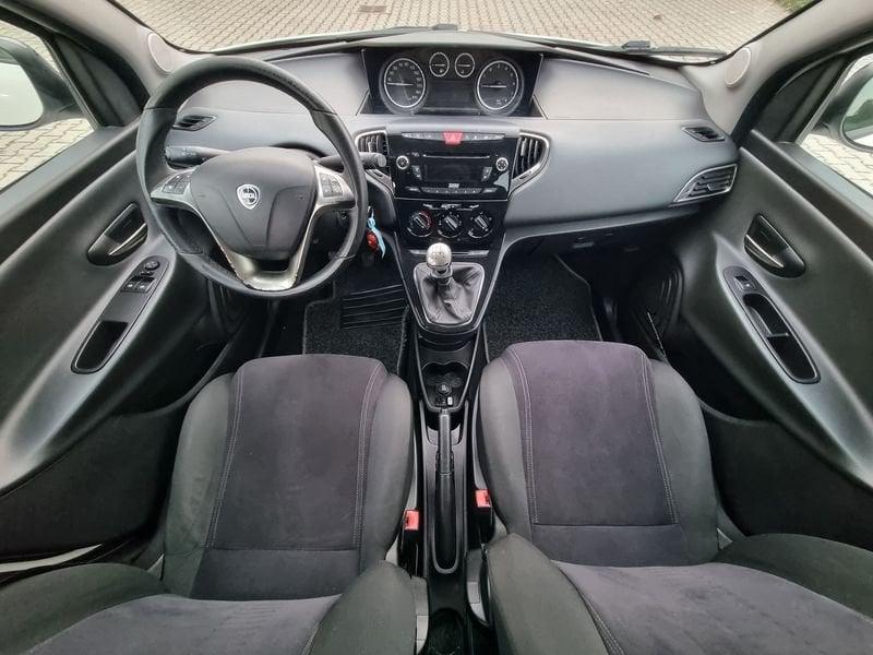 Lancia Ypsilon Ypsilon 1.2 69 CV 5 porte GPL Ecochic Gold