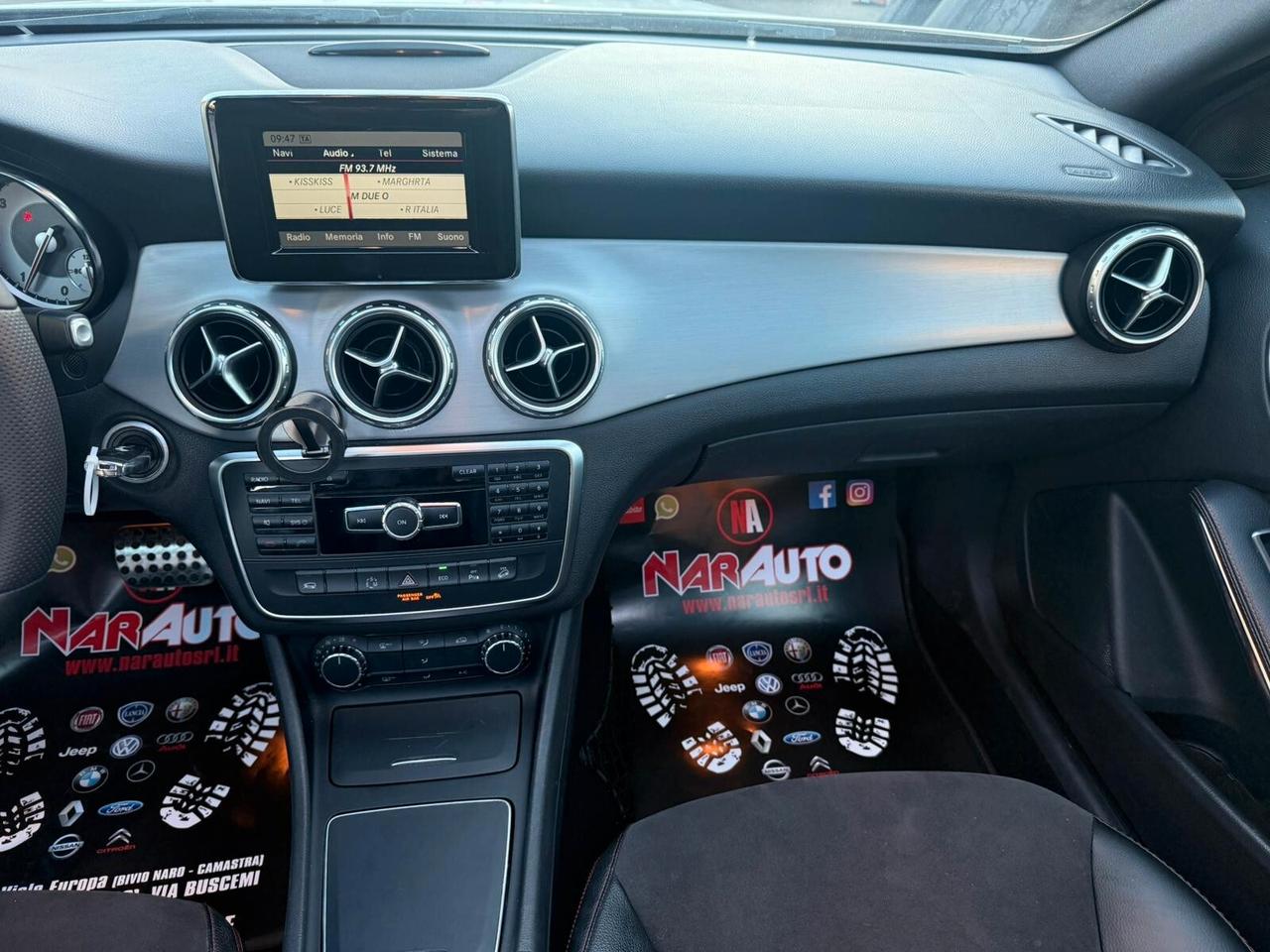 Mercedes-benz GLA 220 CDI Automatic 4Matic Premium AMG