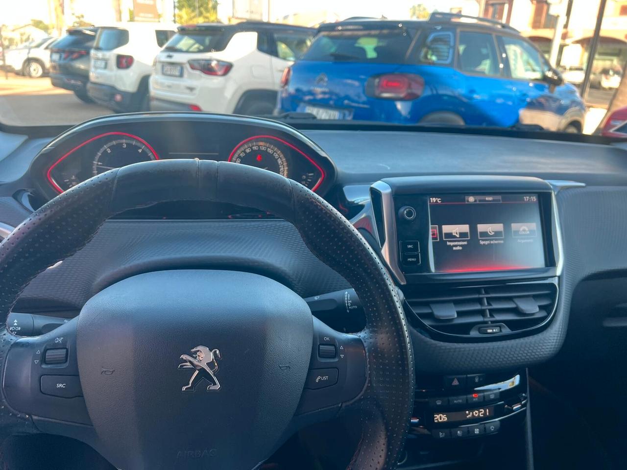 Peugeot 2008 BlueHDi 100 GT Line