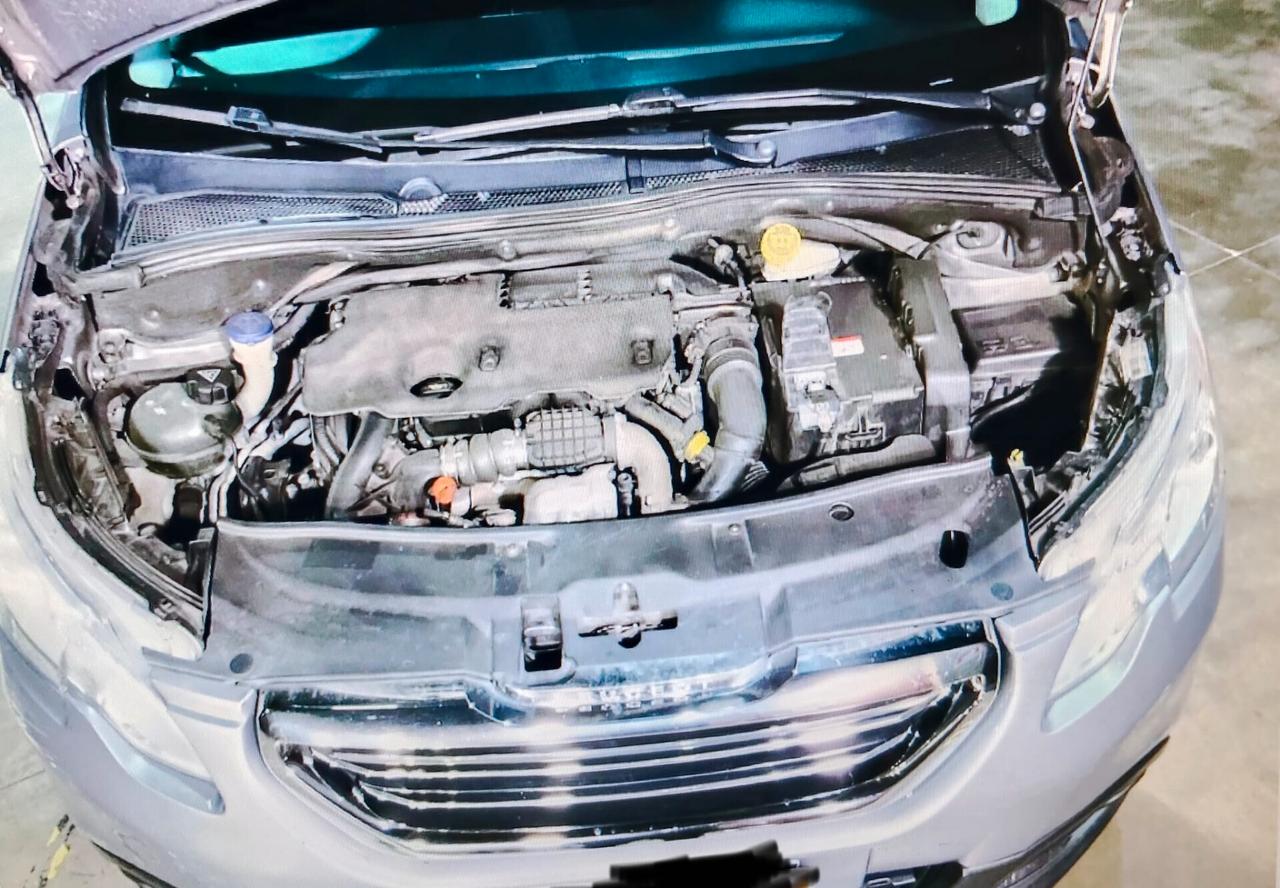 Peugeot 2008 1.6 e-HDi 115 CV Stop&Start Allure