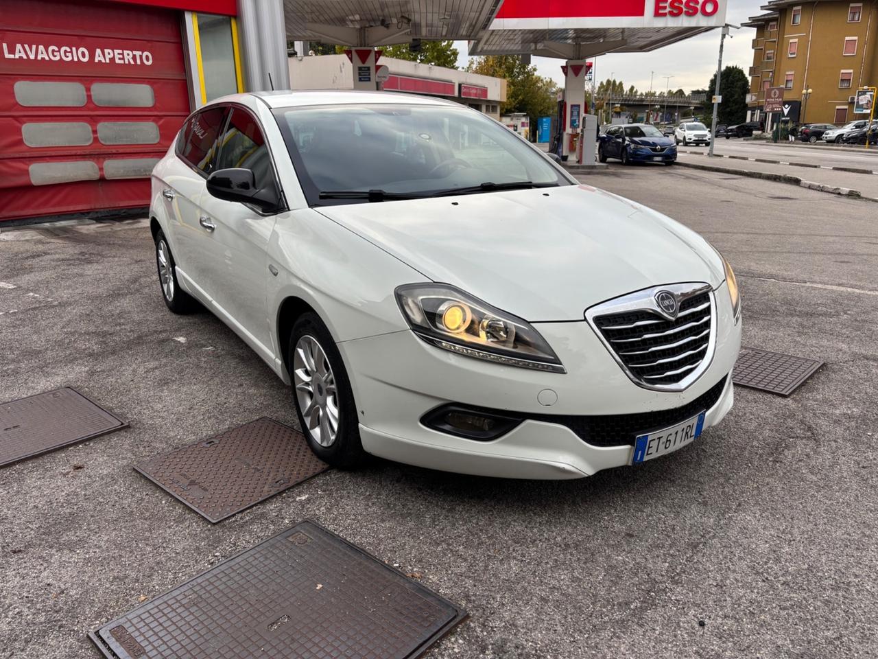 Lancia Delta 1.6 MJT DPF 105 CV Gold