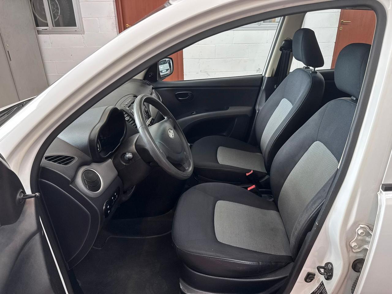 Hyundai i10 1.1 12V FIORUCCI SOFT TOP NEOPAT