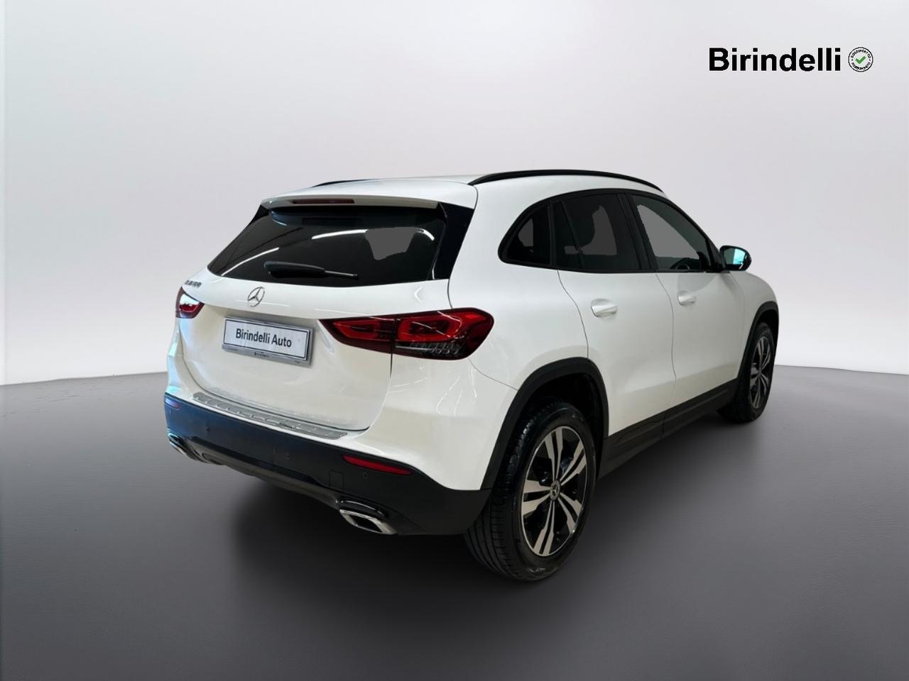 Mercedes-Benz GLA (H247) - GLA 180 Automatic Sport