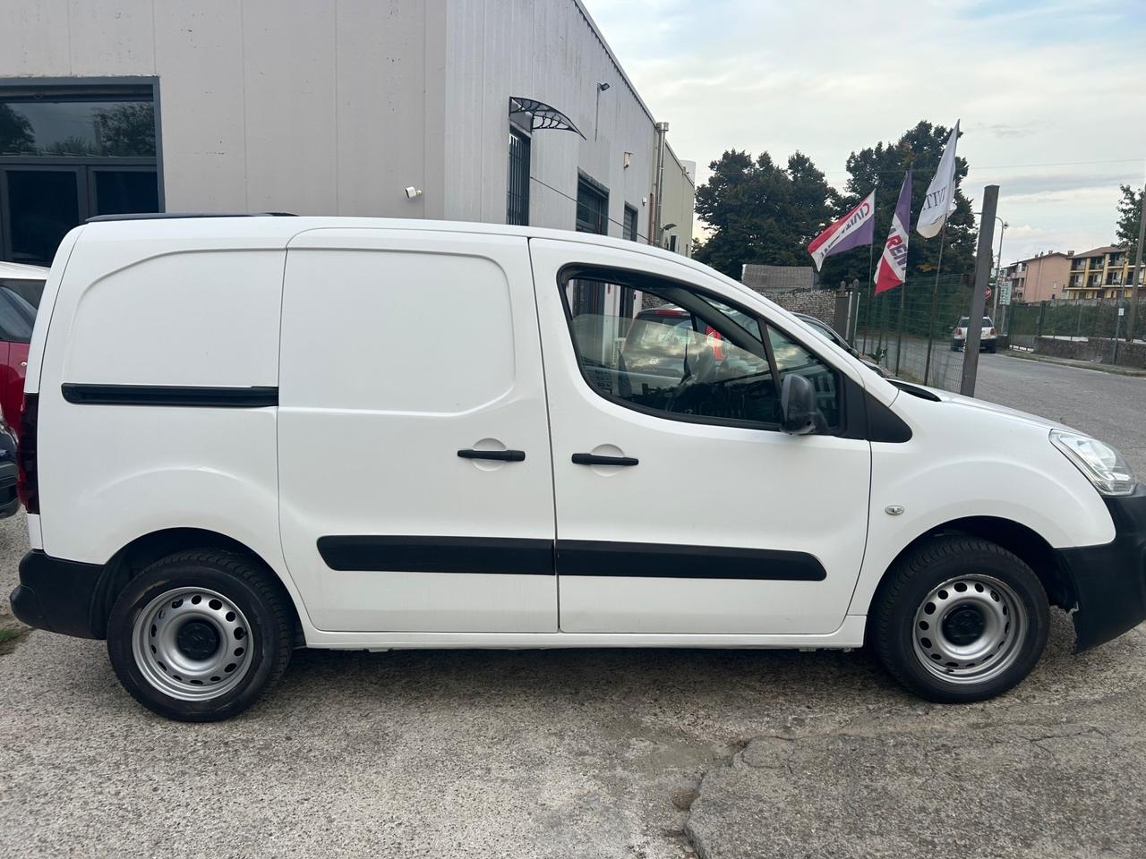 Citroen Berlingo BlueHDi 100 S&S Van 3 posti Club L1