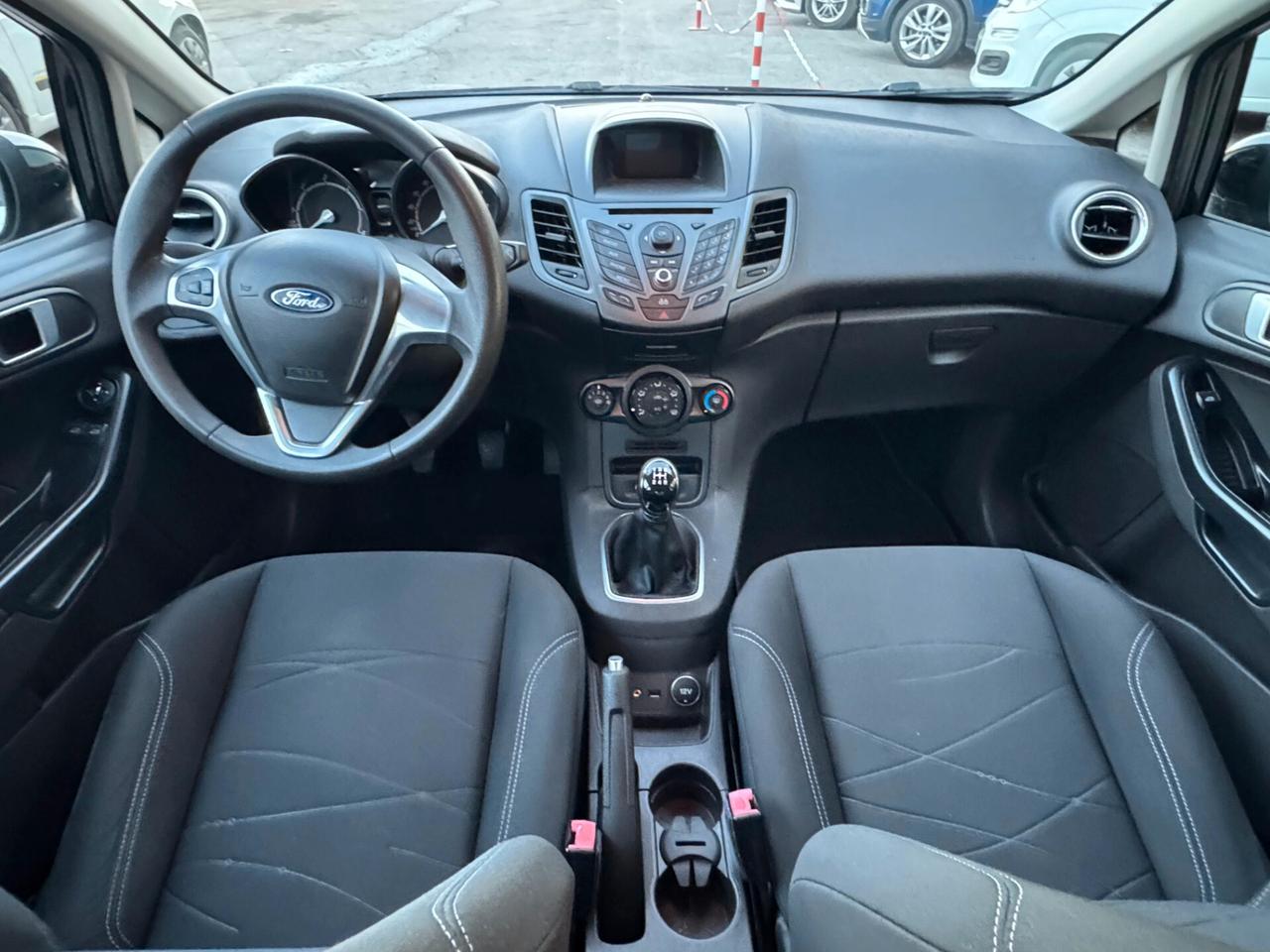 Ford Fiesta 1.5 TDCi 75CV 5 porte - Neopatentati