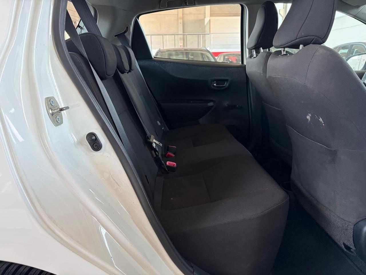 Toyota Yaris 1.3 5 porte Lounge