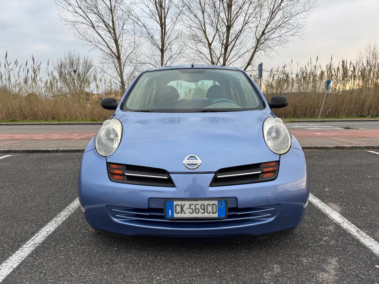 Nissan Micra 1.0 16V 5 porte Visia