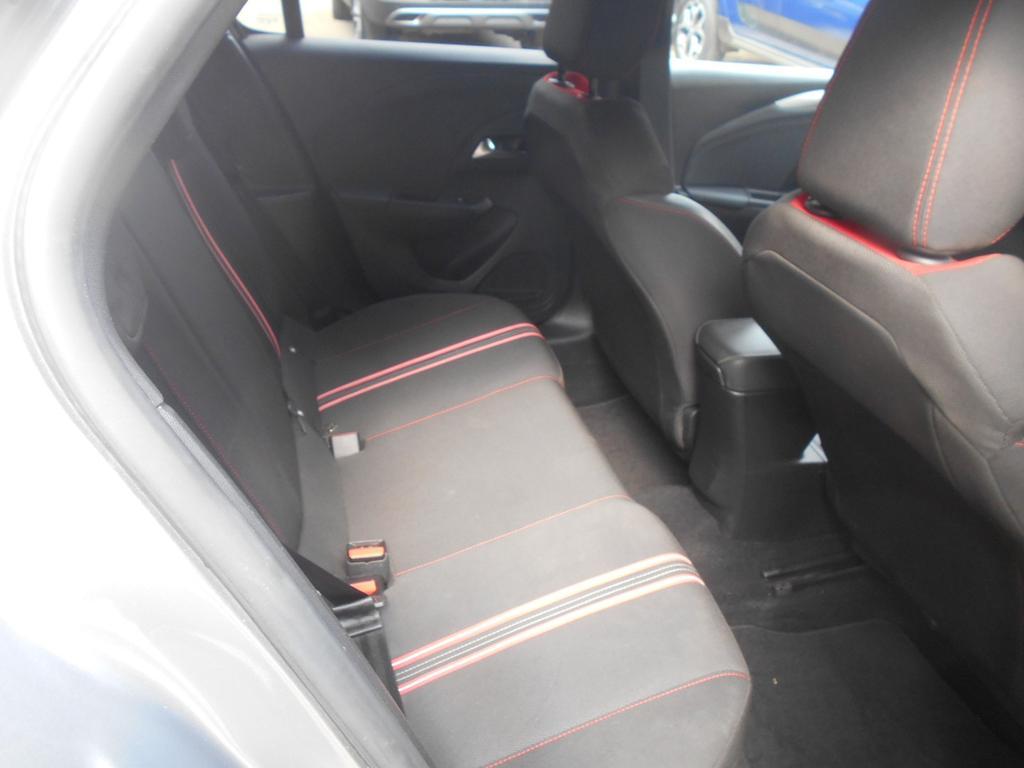 Opel Corsa 5 Porte 1.5 GS Line +