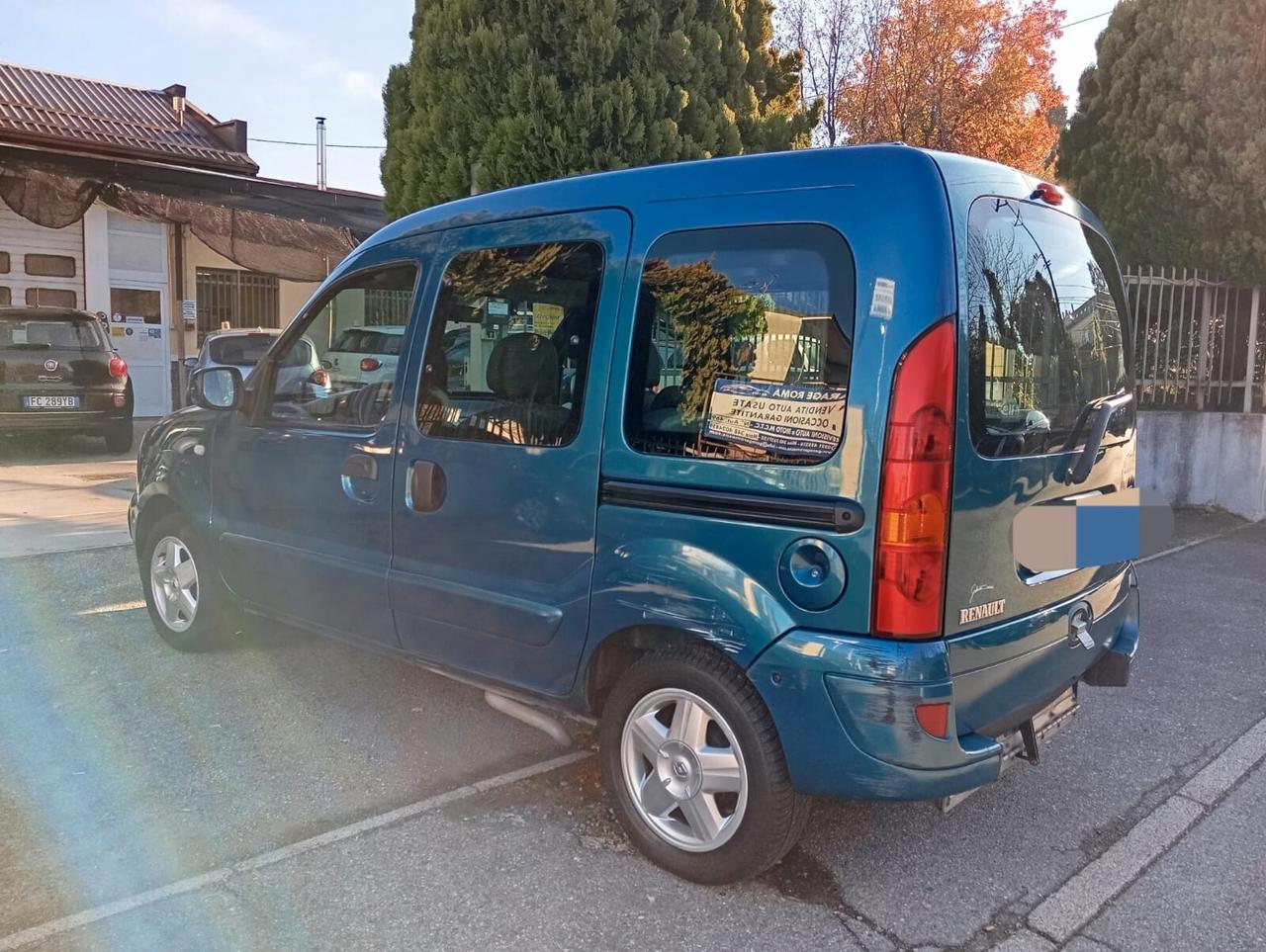 Renault Kangoo 1.2 16V 5p. Confort trasporto disabili