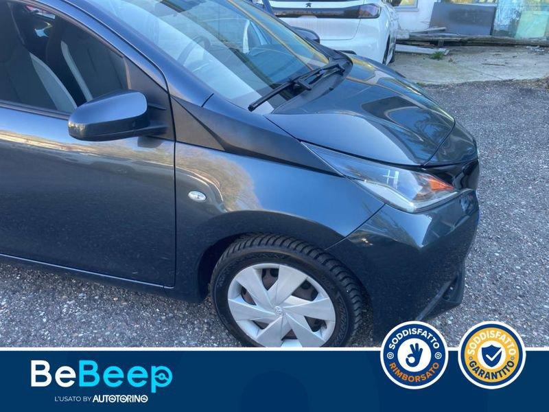 Toyota Aygo 1.0 X-PLAY 5P M-MT