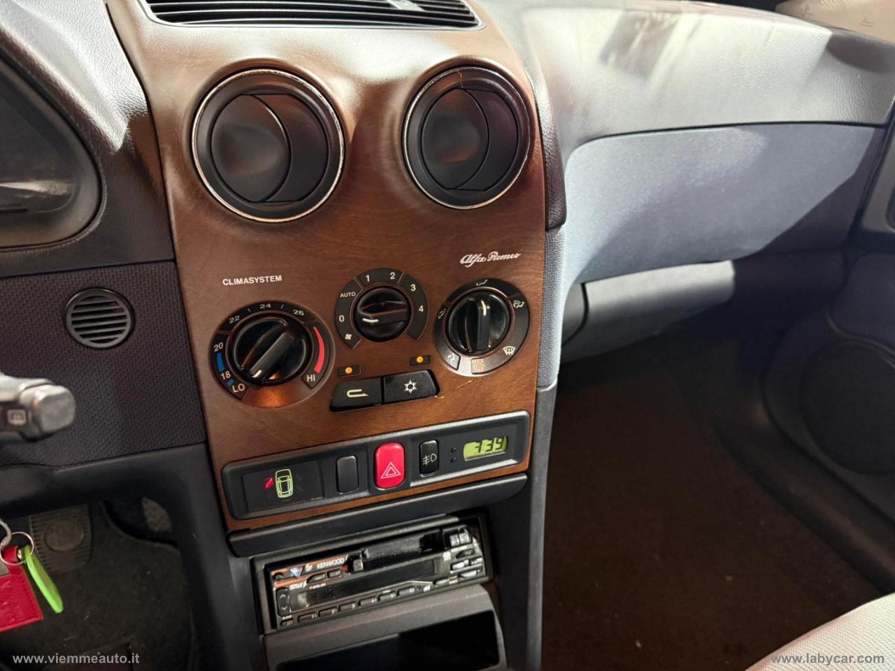 ALFA ROMEO 146 1.4i 16V T.S. L