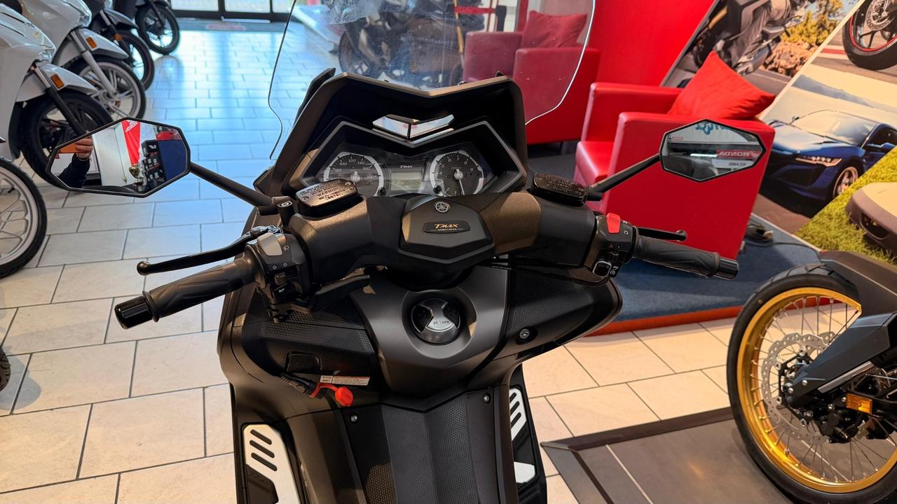 Yamaha T Max 530 IRONMAX