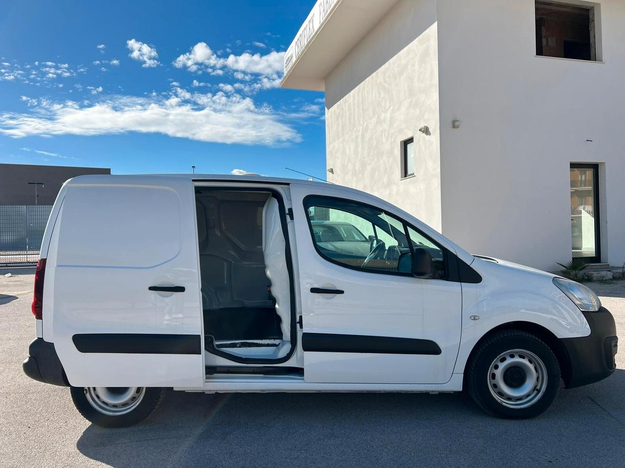 Peugeot Partner BlueHDi 75 L1 Furgone Pro