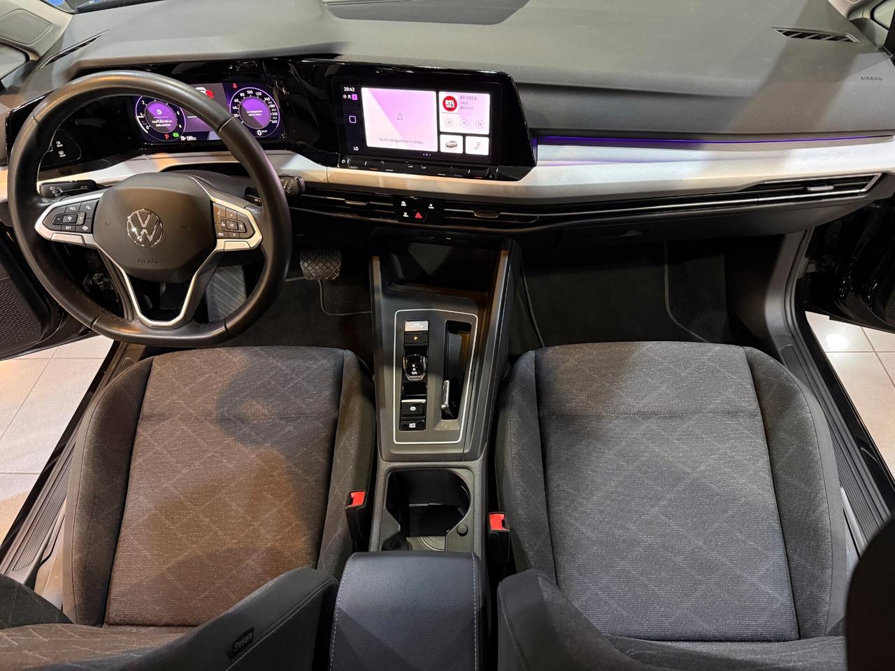 Volkswagen Golf VIII 2023 2.0 tdi Life 115cv dsg