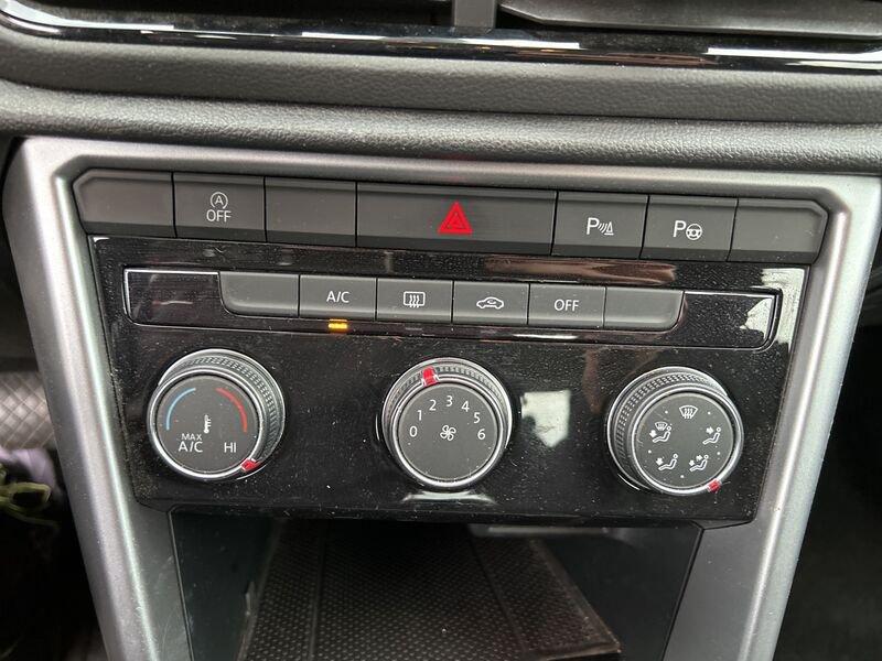 Volkswagen T-Roc I 2022 2.0 tdi Life 150cv dsg