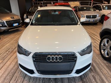 AUDI A1 1.2 TSI/APPLE CAR PLAY+SENS.PARK+SEDILI RISC
