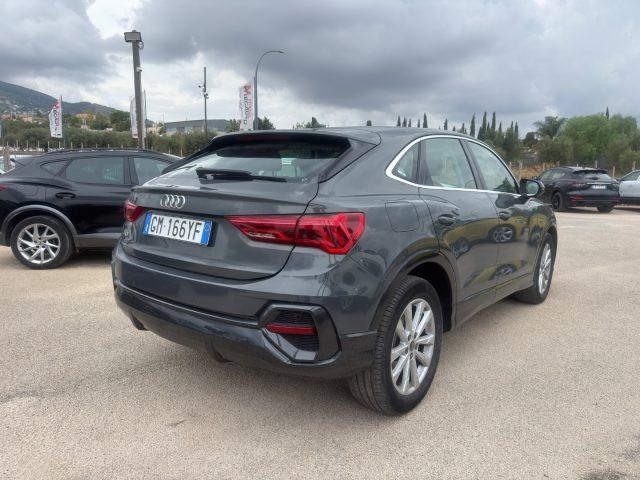 AUDI Q3 SPB 35 TDI quattro S tronic Business Plus