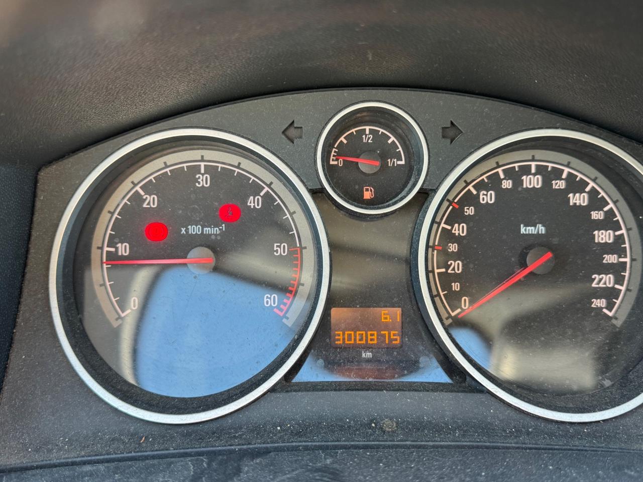 Opel Astra 1.7 CDTI 110CV 5 porte Enjoy