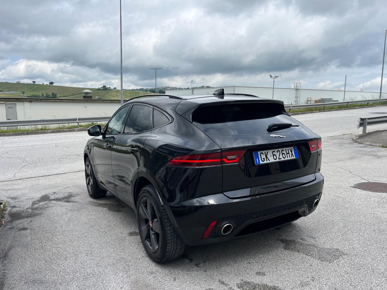 Jaguar E-Pace 2.0D 180 CV AWD R-Dynamic