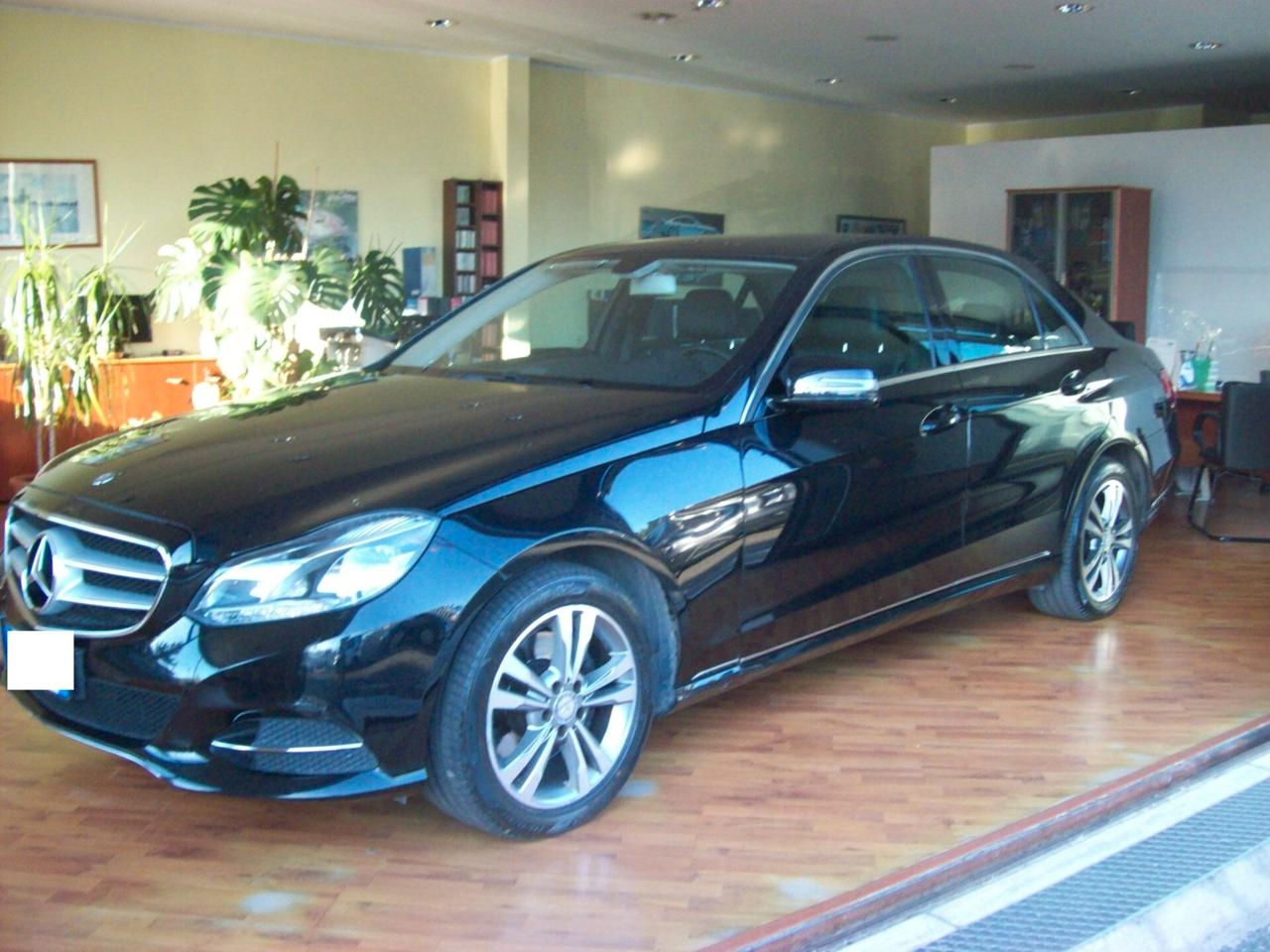 Mercedes-benz E 220 BlueTEC 4Matic Automatic Premium