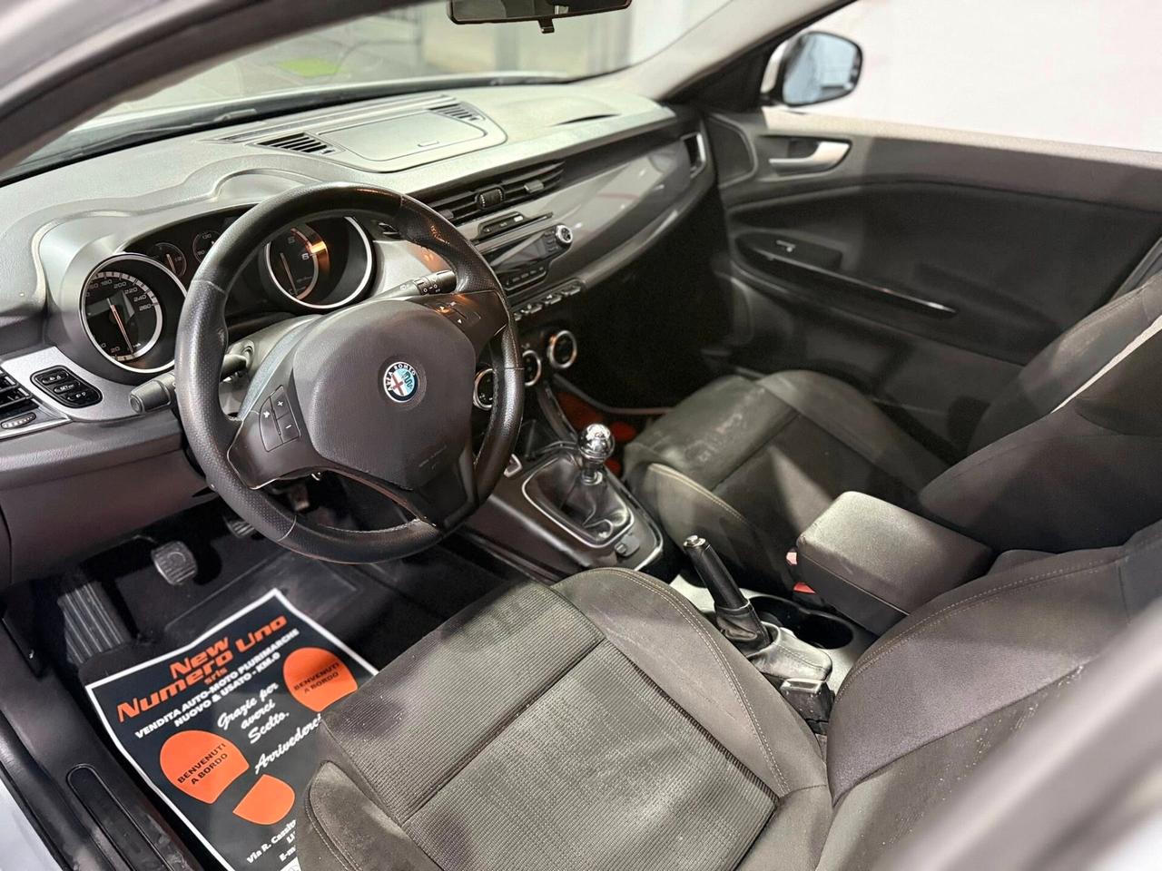 Alfa Romeo Giulietta 1.6 Mjt 105cv Distinctive 2011