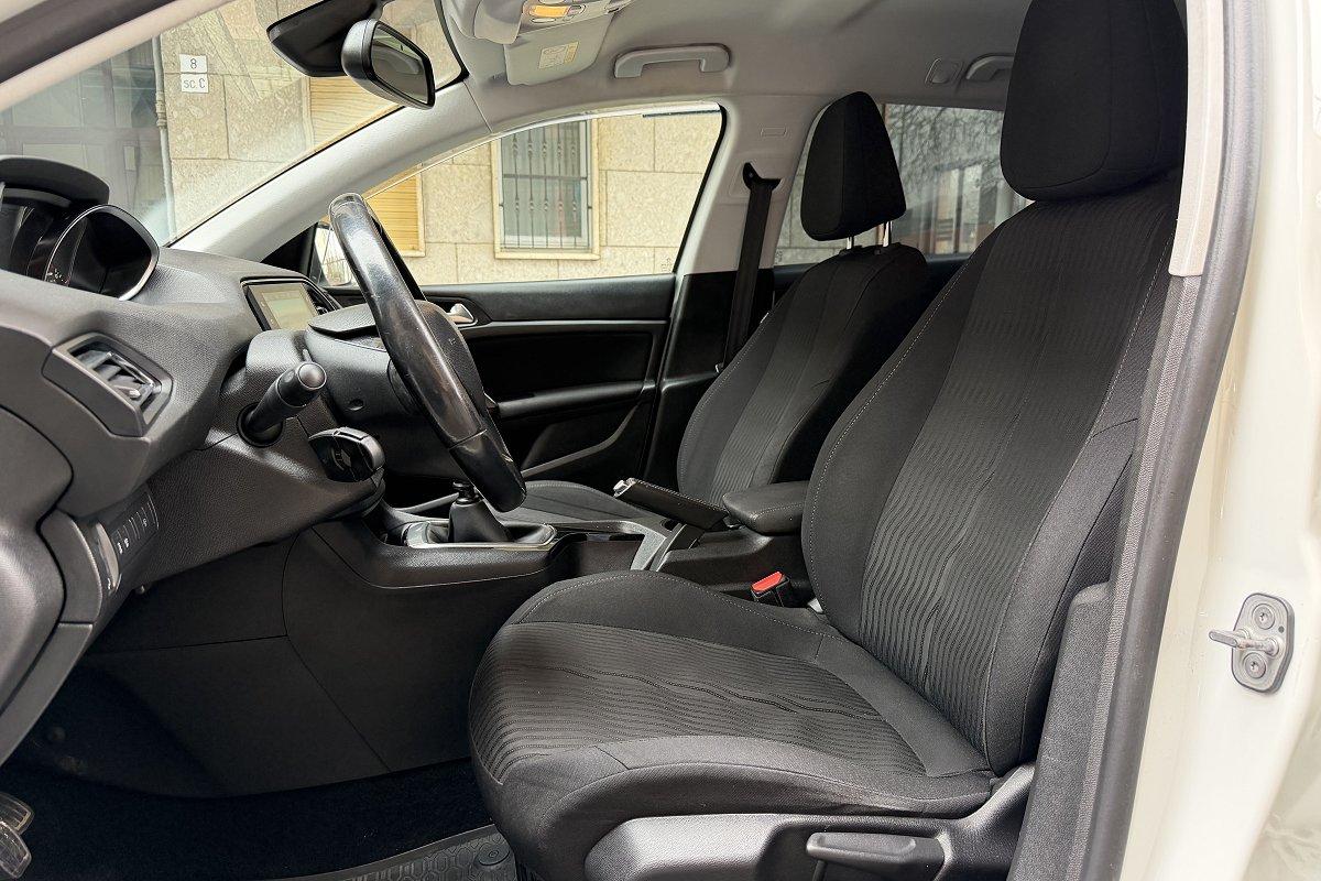 PEUGEOT 308 BlueHDi 120 S&S SW Allure